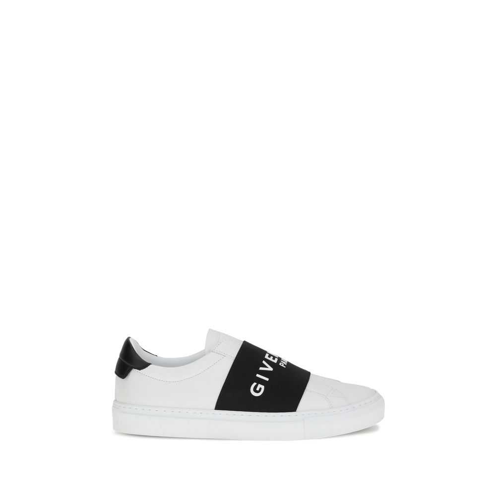 Givenchy Calf Leather Bos Taurus Low Top Sneakers