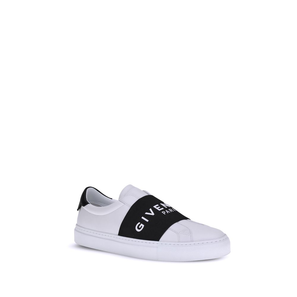 Givenchy Calf Leather Bos Taurus Low Top Sneakers